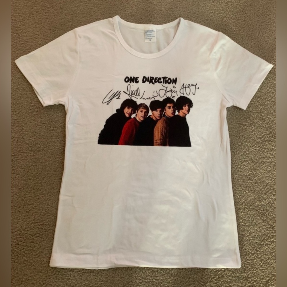 One Direction shirt - Picture 1 of 2